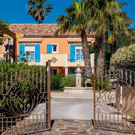 Hotel Les Flots Bleus