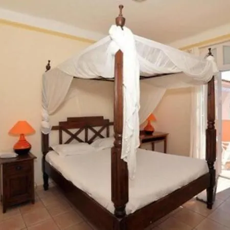 Hotel Les Flots Bleus