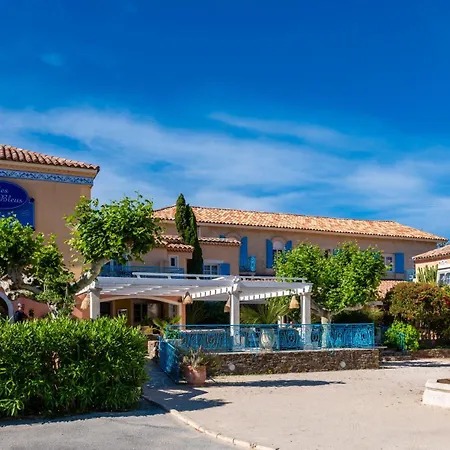 Les Flots Bleus Hotel 3*