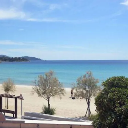 מלון Les Flots Bleus לה לבאנדו