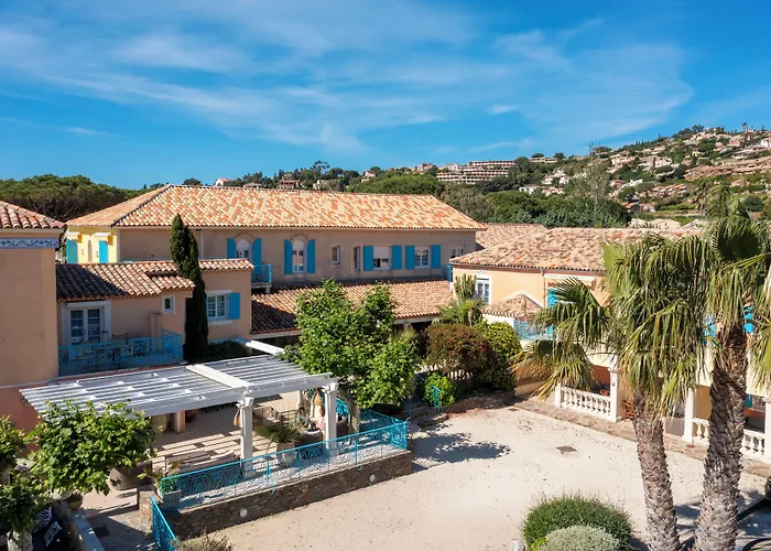 Hotel Les Flots Bleus