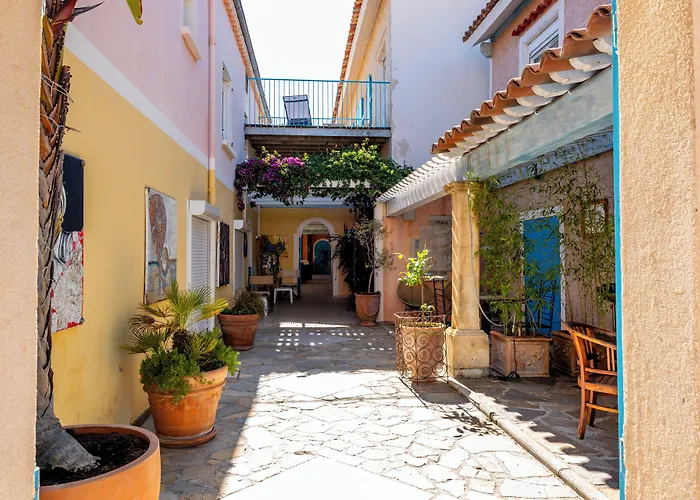 Les Flots Bleus Hotel Le Lavandou